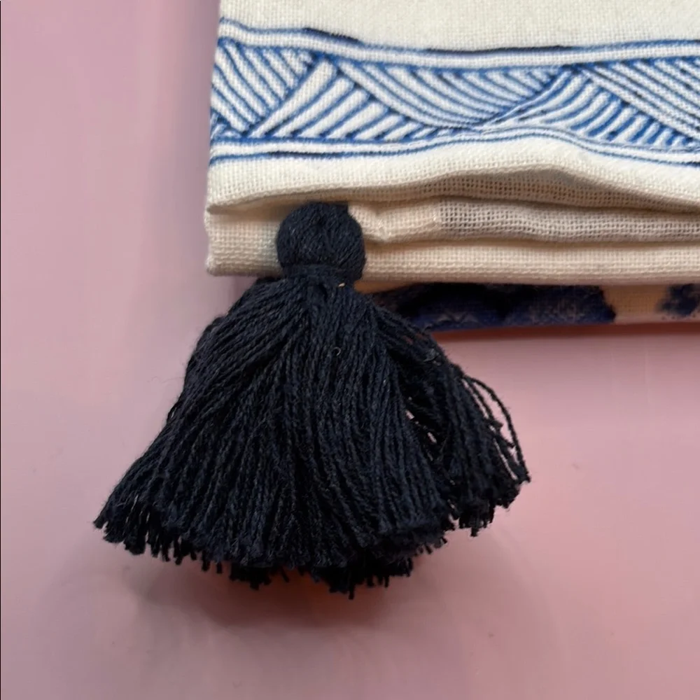 Two’s Company Blue &White Willow Dish Towels with Tassels - Set of 2 - Picture 4 of 11